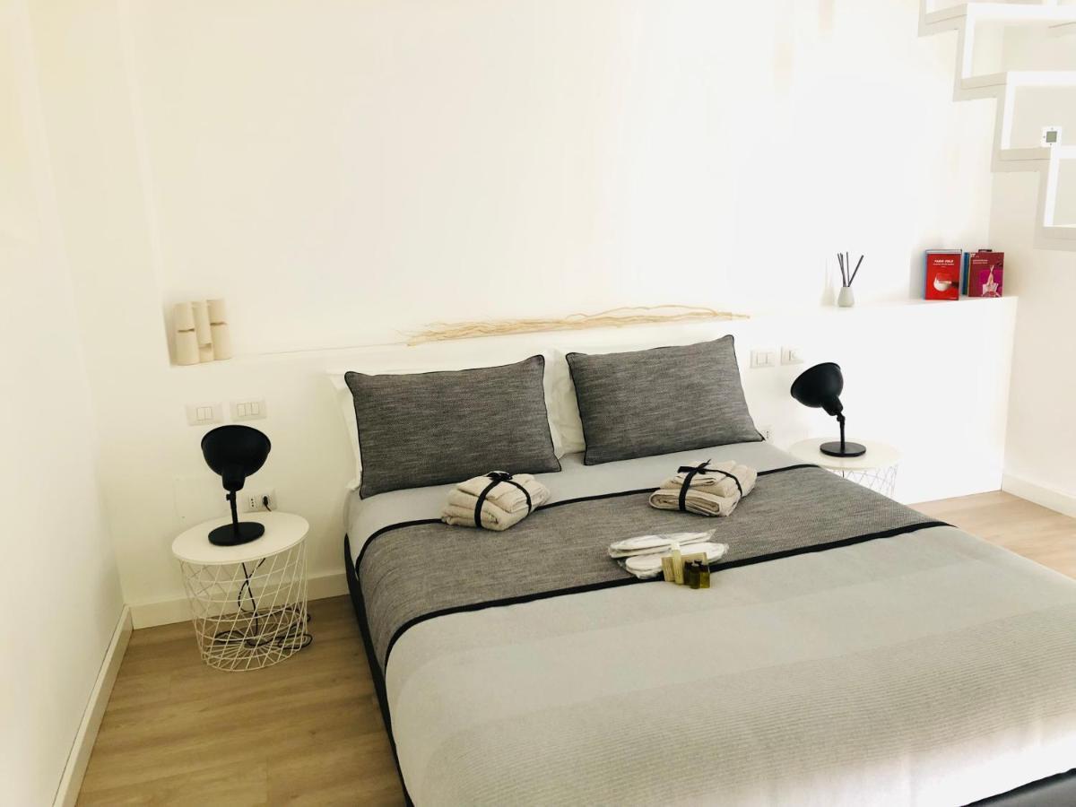 VSG25 apartment centralissimo di design Cagliari Esterno foto